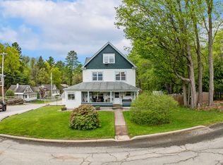 3 William St, Saranac Lake, NY 12983
