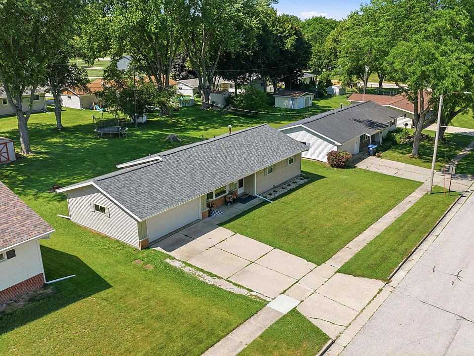 1st image of 817 Rice St