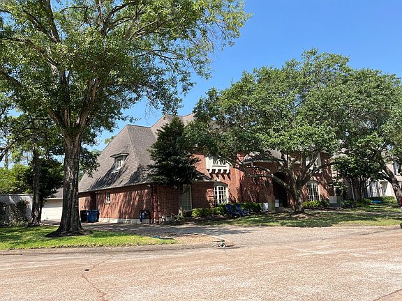 3rd image of 411 Tealmeadow Ct