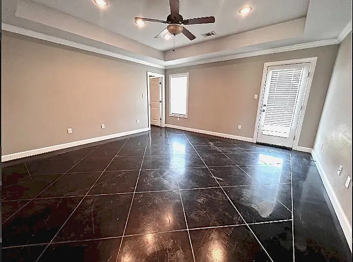 4821 Ocean Dr — Photo 4