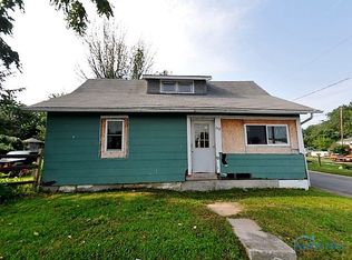 358 Lakeview Dr, Harbor View, OH 43434