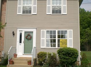 88 Louis James Ct, Upper Chichester, PA 19014