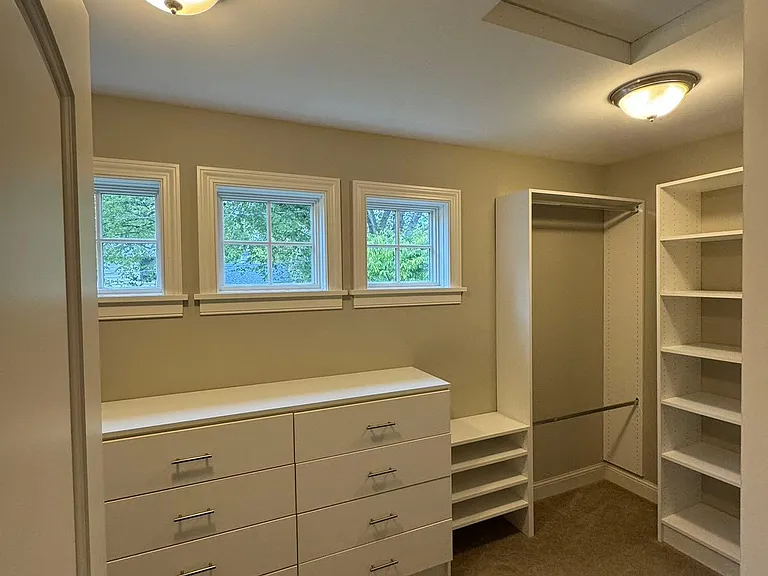 112 Oakwood Rd — Photo 25