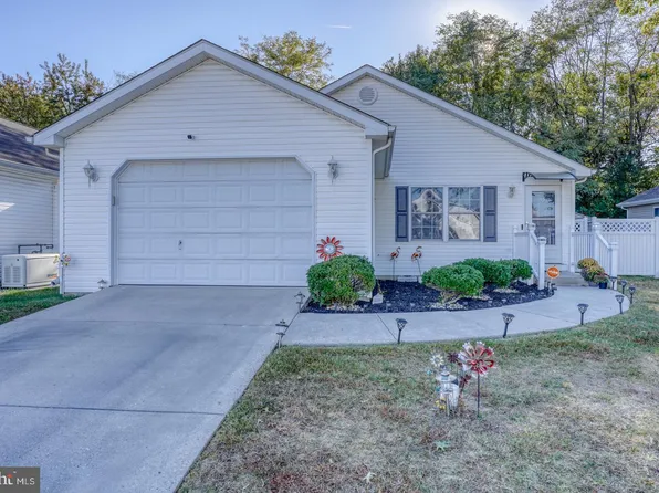 119 Planters Run Ct, Dover, DE 19901