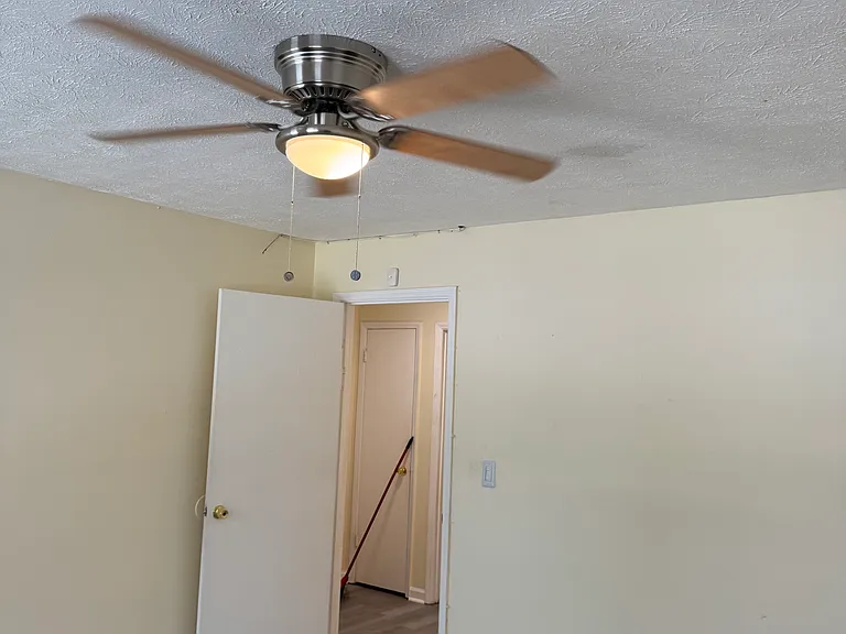 100 Lafayette Ct #1 — Photo 7