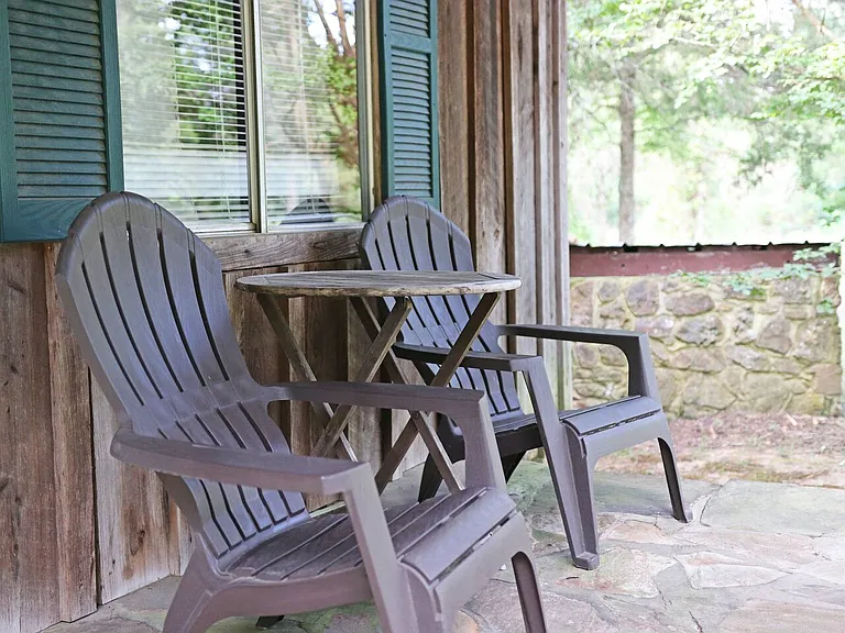 109 Oak Tree Dr — Photo 5