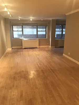 Rented by Prime Estates Realty Inc | media 26