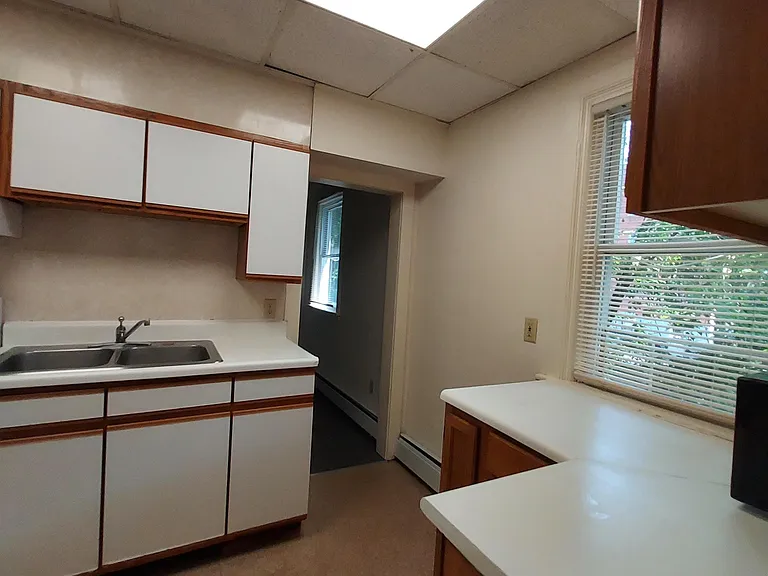 125 Highland Pl — Photo 19
