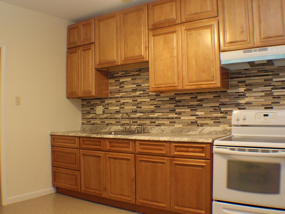 1st image of 57 Orange St