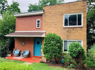 18 Sceneridge Ave, Pittsburgh, PA