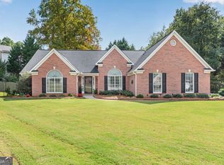 247 Dogwood View Ln, Suwanee, GA 30024