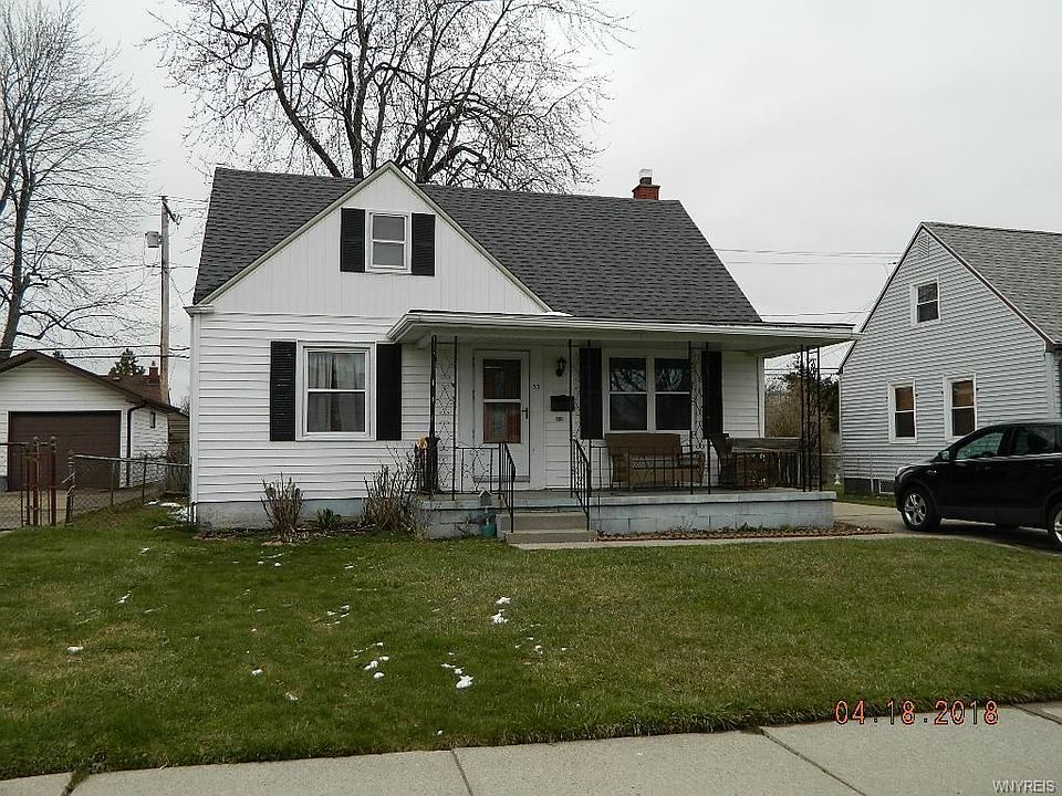 1st image of 30 Westchester Dr