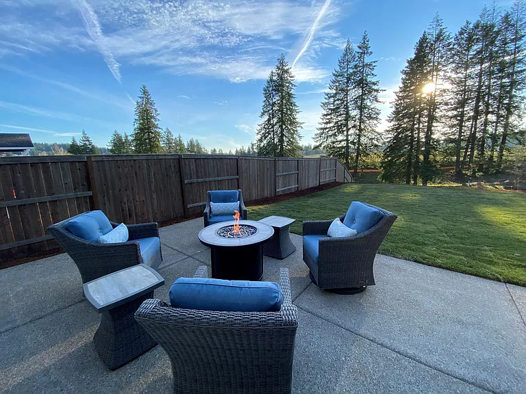 Enjoy Sunsets and views of pine trees