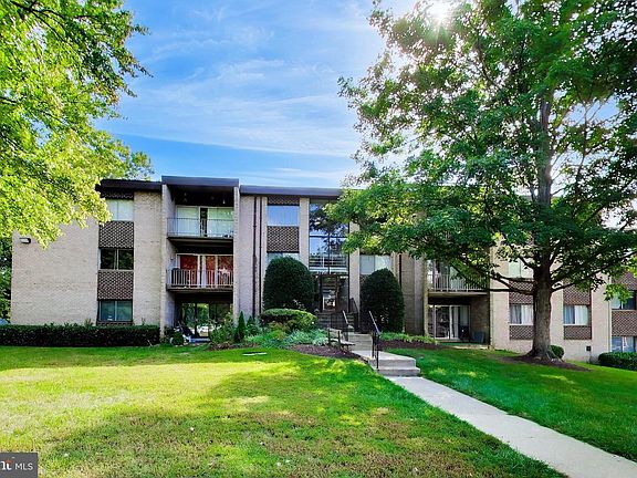 3rd image of 3720 Bel Pre Rd APT 1