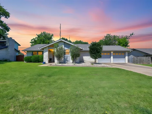 1002 Deepwood Dr, Round Rock, TX 78681