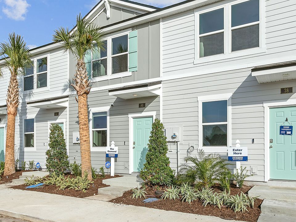 Ravenswood Village Townhomes Express by D.R. Horton Jacksonville