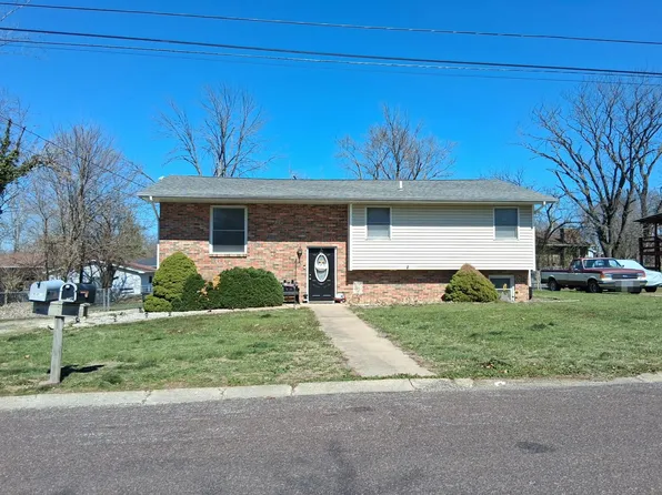 903 Julian Ln, Fulton, MO 65251