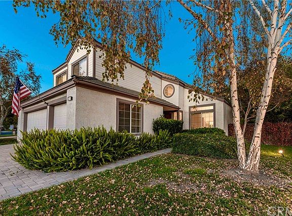 3rd image of 5752 Blackbird Ln