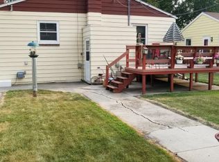 1710 2nd Ave N #B, Grand Forks, ND 58203