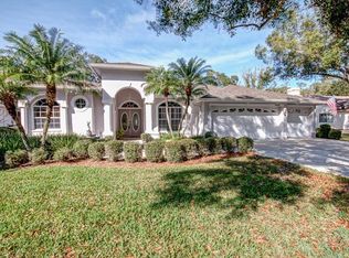 3038 Bolt Dr, Palm Harbor, FL 34685