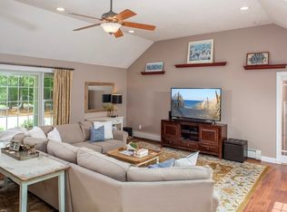 157 King Phillips Path, Duxbury, MA 02332