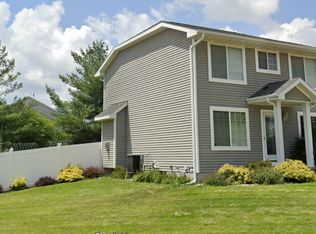 3644 Brook Run Dr, Des Moines, IA 50317