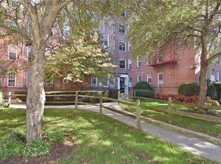 796 Bronx River Rd APT B14, Bronxville, NY 10708