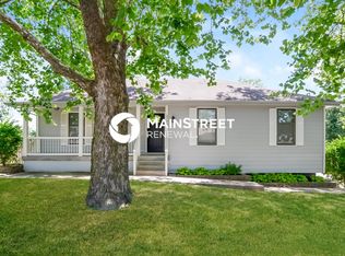 2743 S Peck Ave, Independence, MO 64055