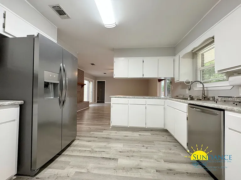 504 Sioux Cir — Photo 5