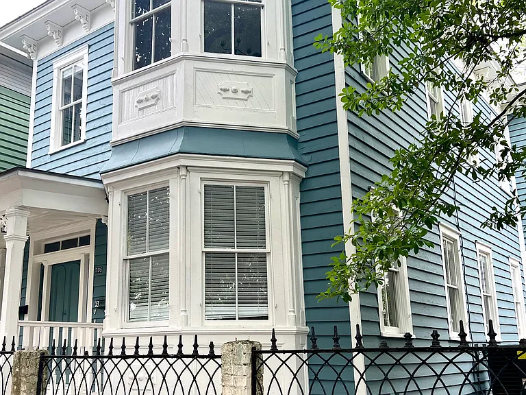 306 E Park Ave #A — Photo 2