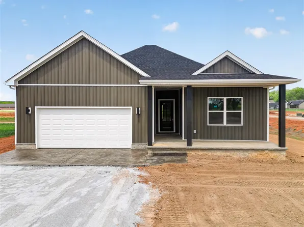 131 McCutchen Ct, Auburn, KY 42206