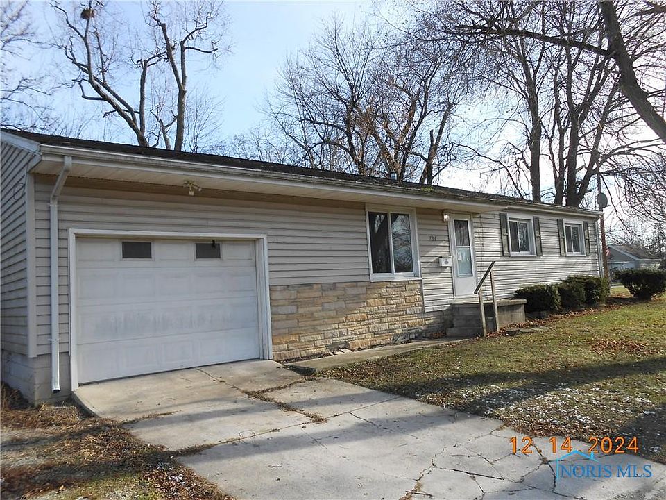 1st image of 706 Berkshire Dr