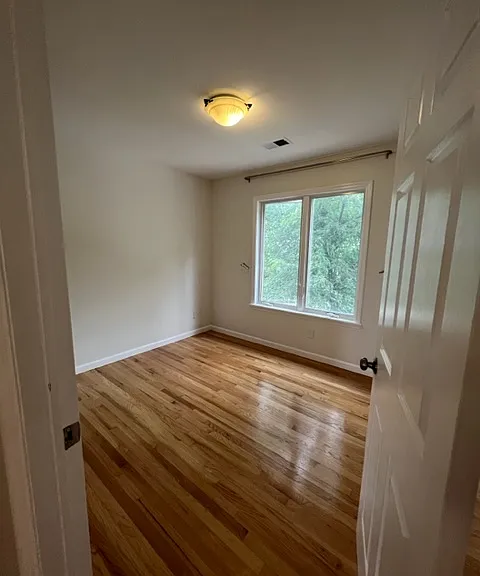 346 Ogden Ave #2 — Photo 41