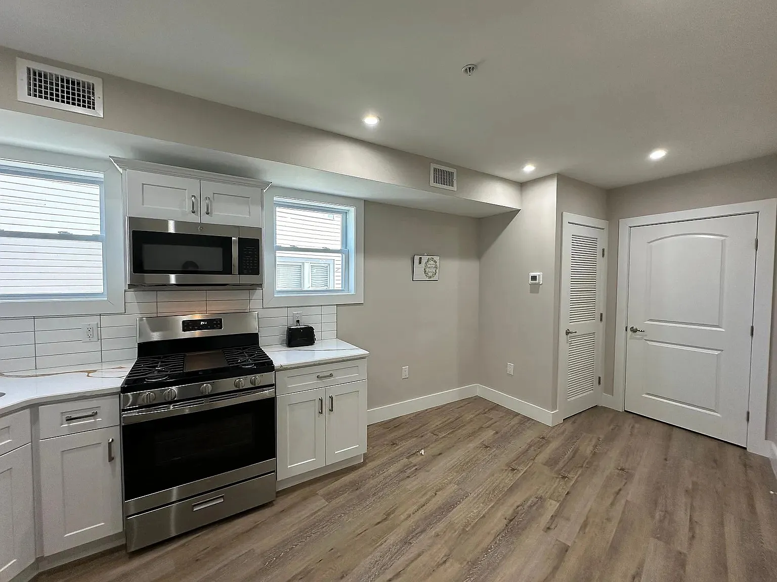 1 bed, $1,650 — Photo 2