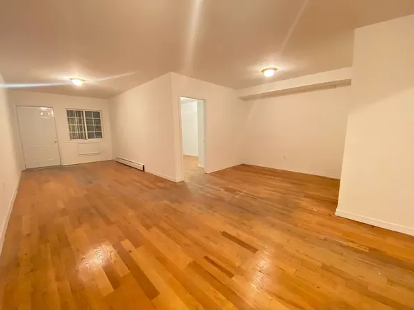 21 East 51st Street image 1 of 9