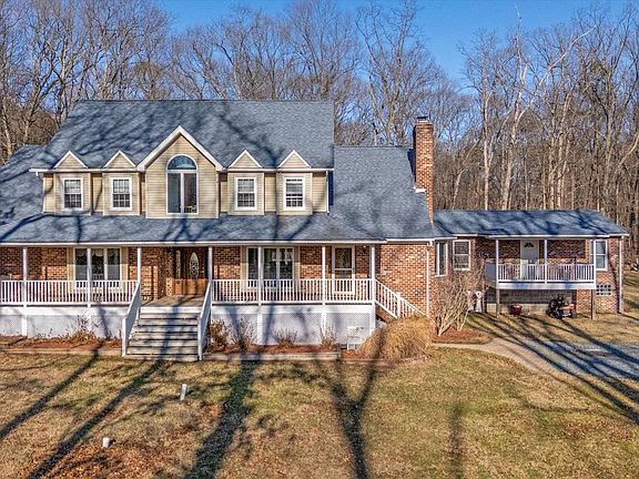 3rd image of 8200 Meehling Rd