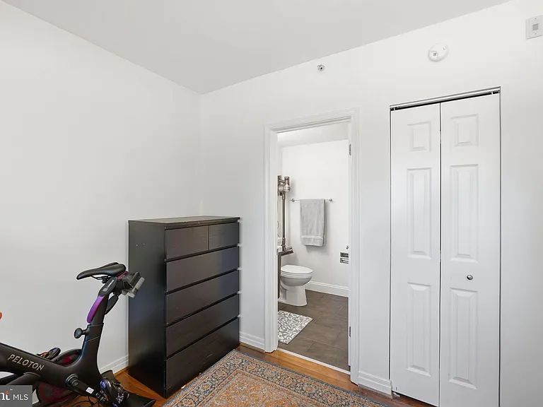 2301 N St NW #101 — Photo 16