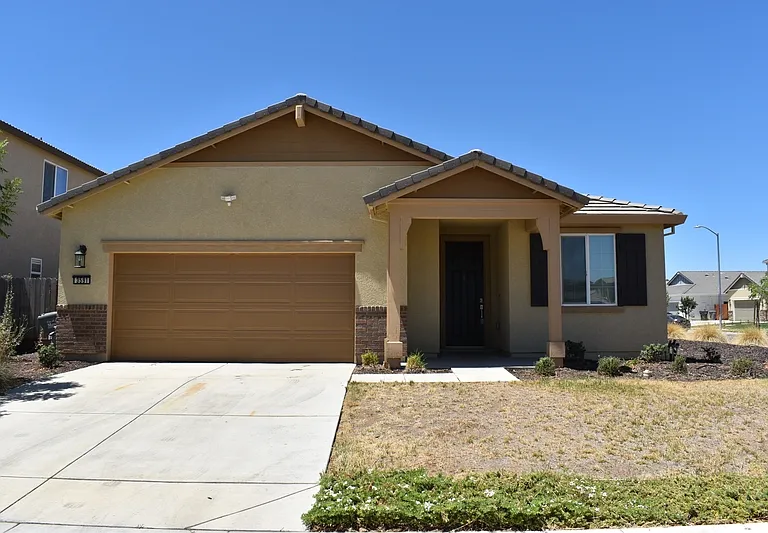 3591 Sunstone Ct — Photo 2