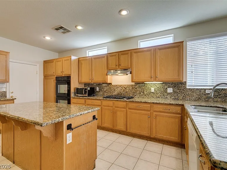 2722 Woodflower Ave — Photo 34