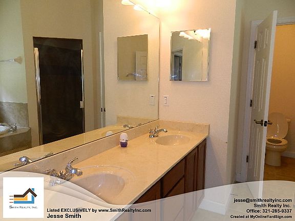 4th image of 532 N Division St