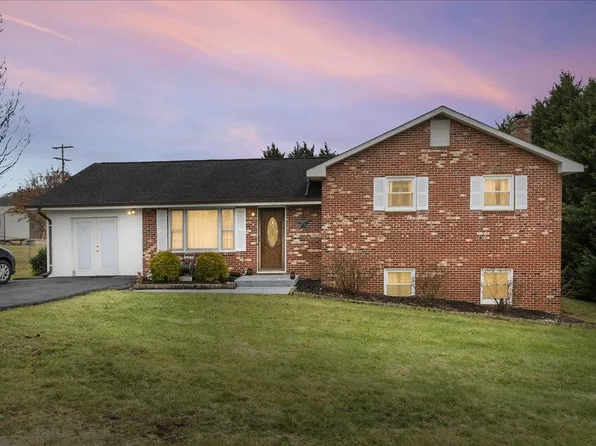 5750 Jones Dr, Dublin, VA 24084