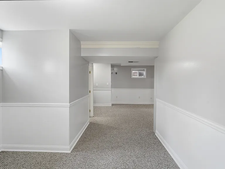 4918 Streamside Ct — Photo 39