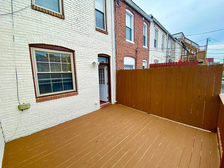106 S Bouldin St — Photo 23