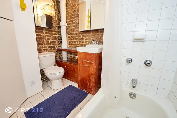 Rented by APT212 INC | media 1