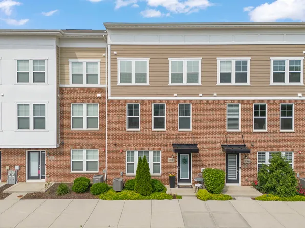 6308 Main St, Woodridge, IL 60517