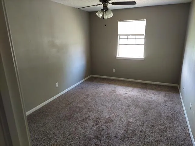 6122 Sharondale St — Photo 10