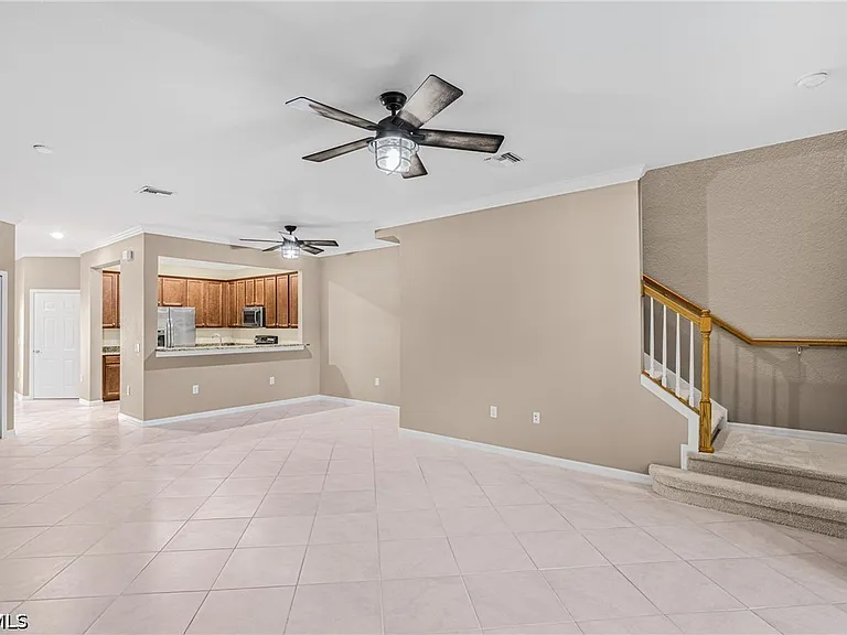 10302 Via Colomba Cir — Photo 6
