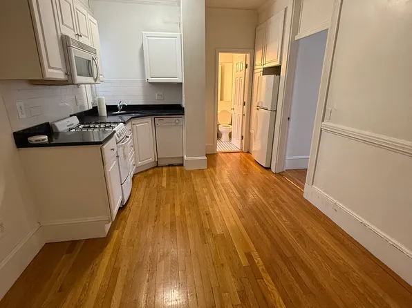 26 Hemenway St, Boston, MA