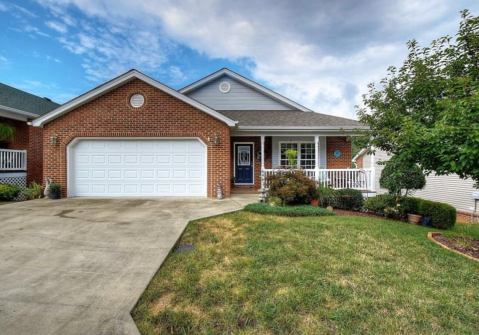 1st image of 646 Willowcrest Pl