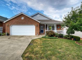 646 Willowcrest Pl, Kingsport, TN 37660